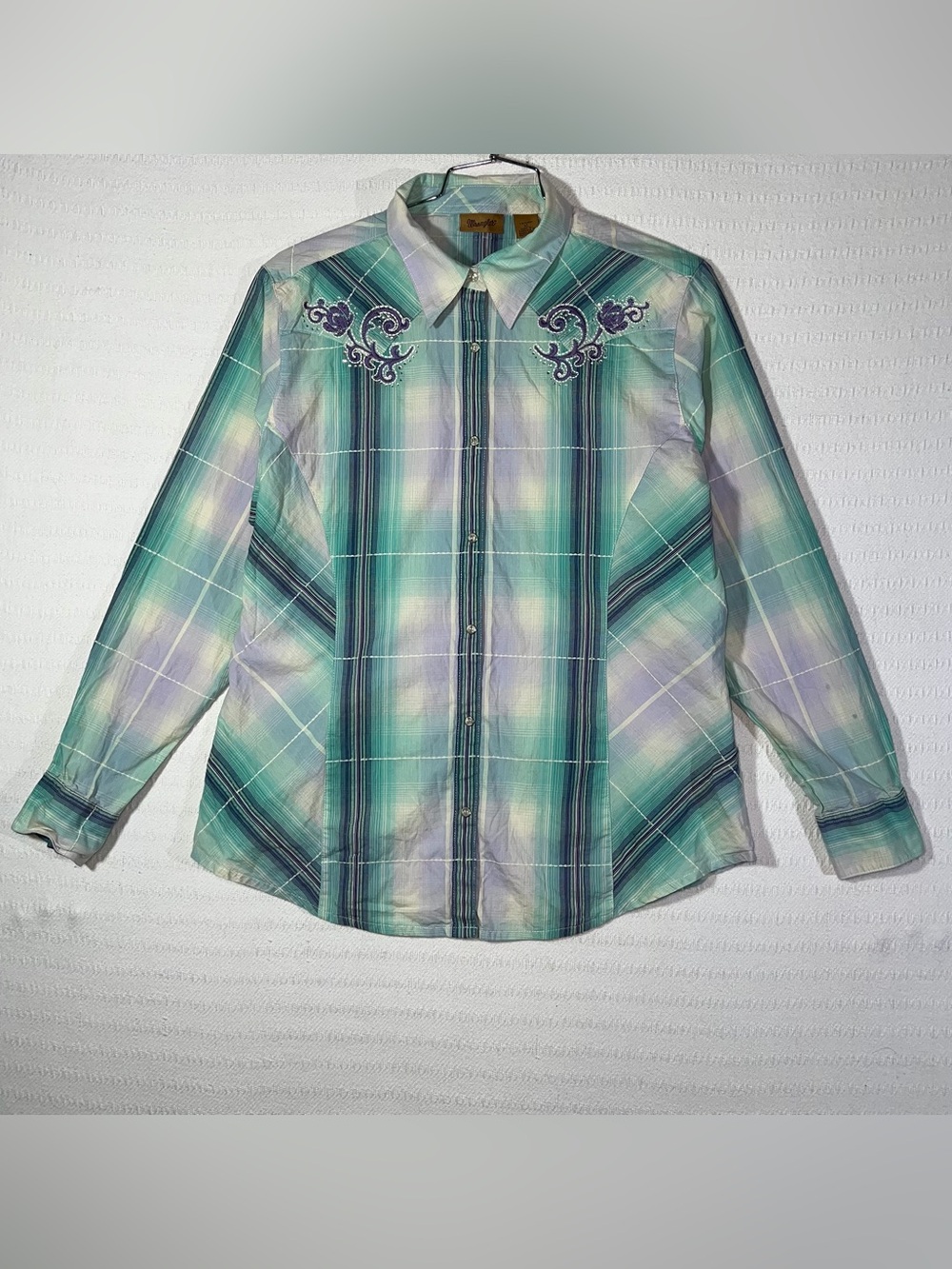 Wrangler Womens Embroidered Pearl Snap Button Up Shirt Size XL Western Rodeo
